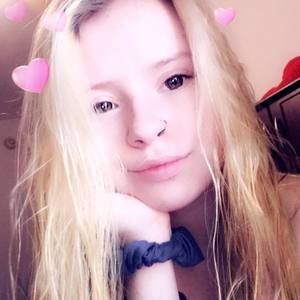 Meet your Posher, Jolie